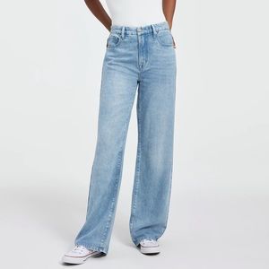 NWT Good American Good 90s Weightless jeans size 10